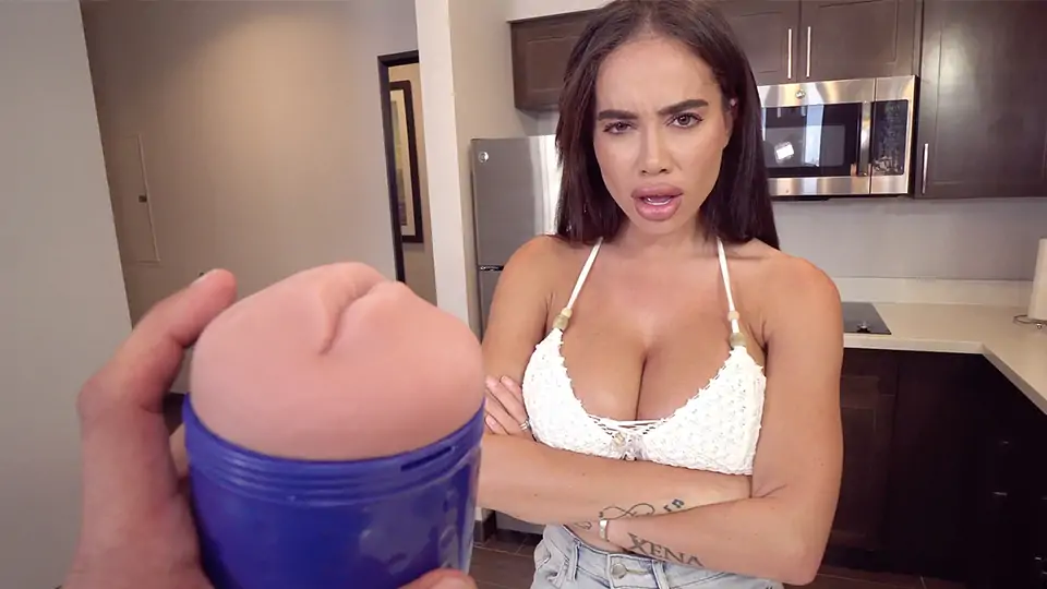 Dark-haired MUMMY is providing a oral job and gets a cum-shot